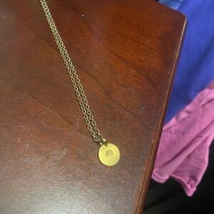 Gold Pendant Necklace